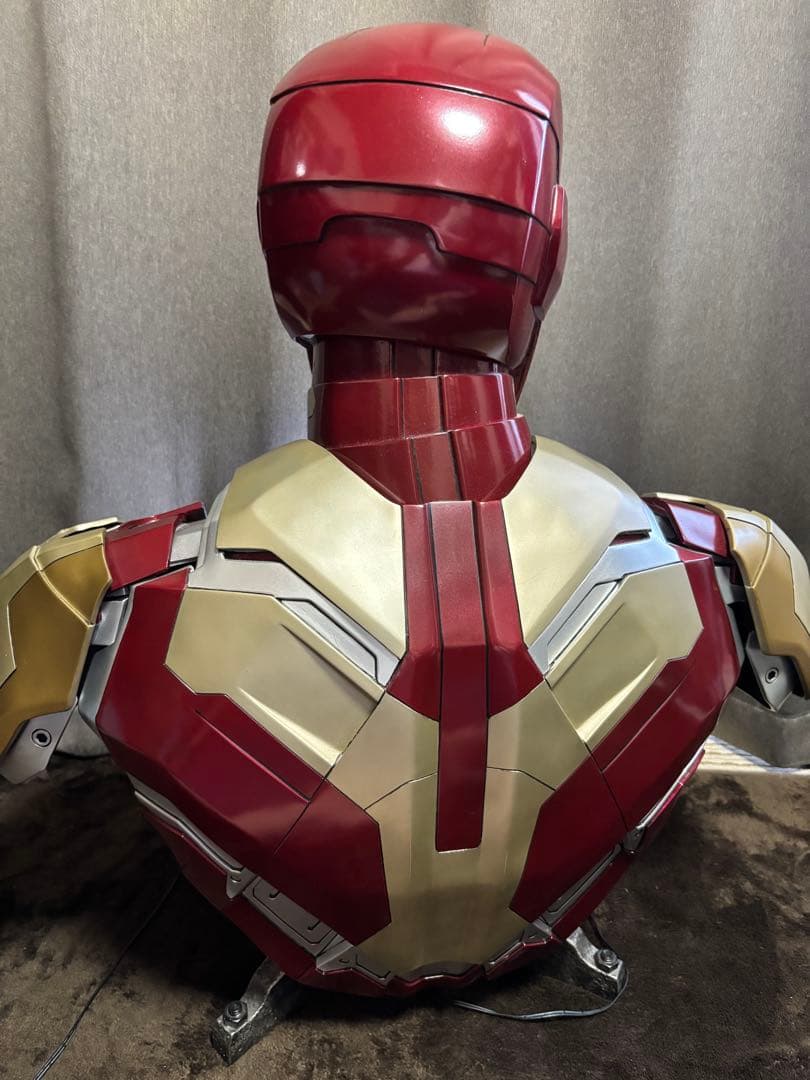 [アイアンマン マーク42 ]マーベル 1/1サイズ　バスト　(箱有り)