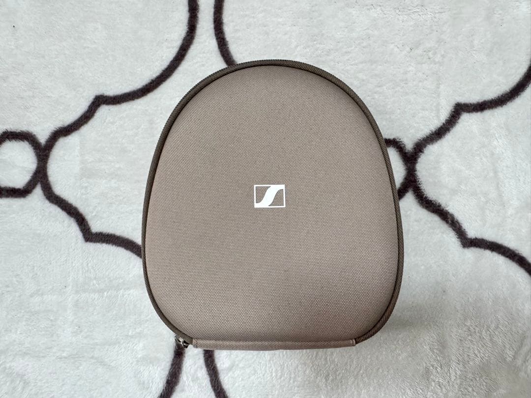 SENNHEISER ACCENTUM Plus ゼンバイザーヘッドホン