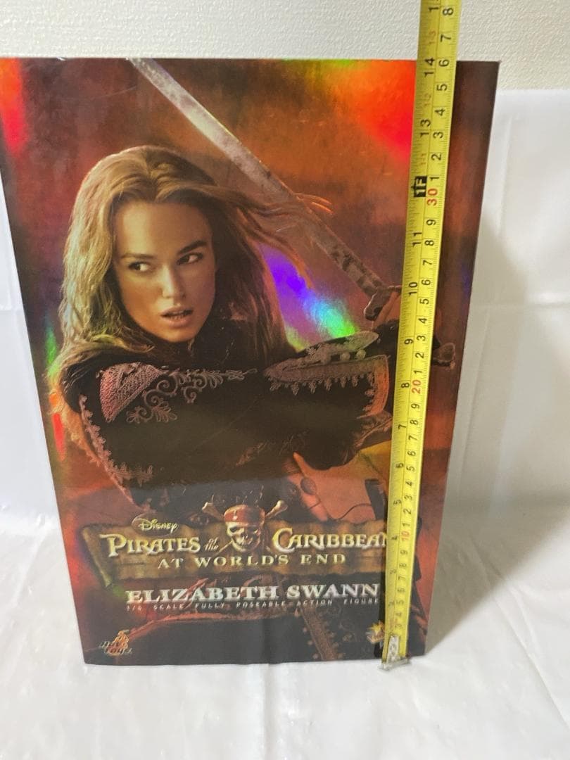 エリザベス・スワン パイレーツ・オブ・カリビアン 1/6 アクションフィギュア