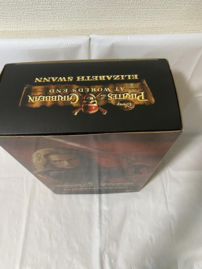 エリザベス・スワン パイレーツ・オブ・カリビアン 1/6 アクションフィギュア