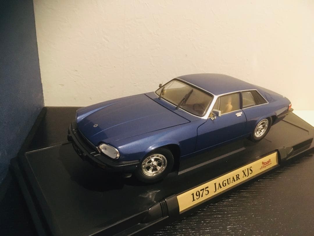 Road SignatureジャガーXJS 1975 ロードシグネチャー