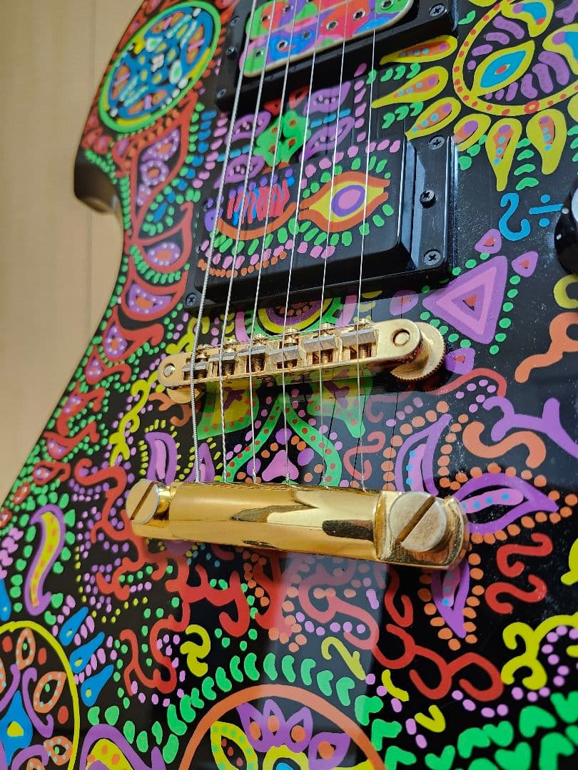 バーニー　Burny　モッキンバード　HIDEモデル　サイケ　ペイント