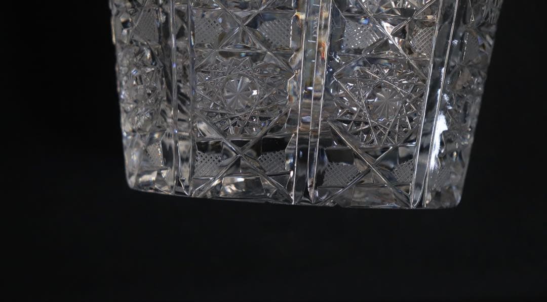 美品　ボヘミア　クリスタル大花瓶　送料込み251030