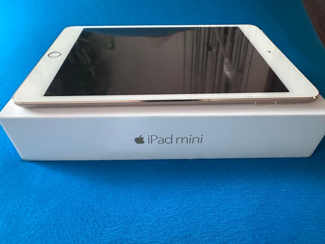 【付属品未使用 美品】iPad mini 4 Wi-Fi 64GB ゴールド