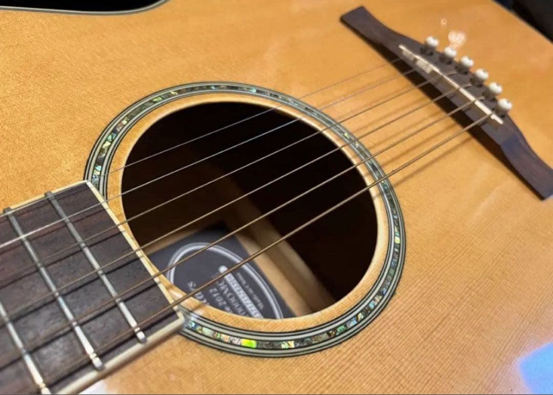 PJ guitar’s pj1000OMCE★エレアコTaylor テイラー