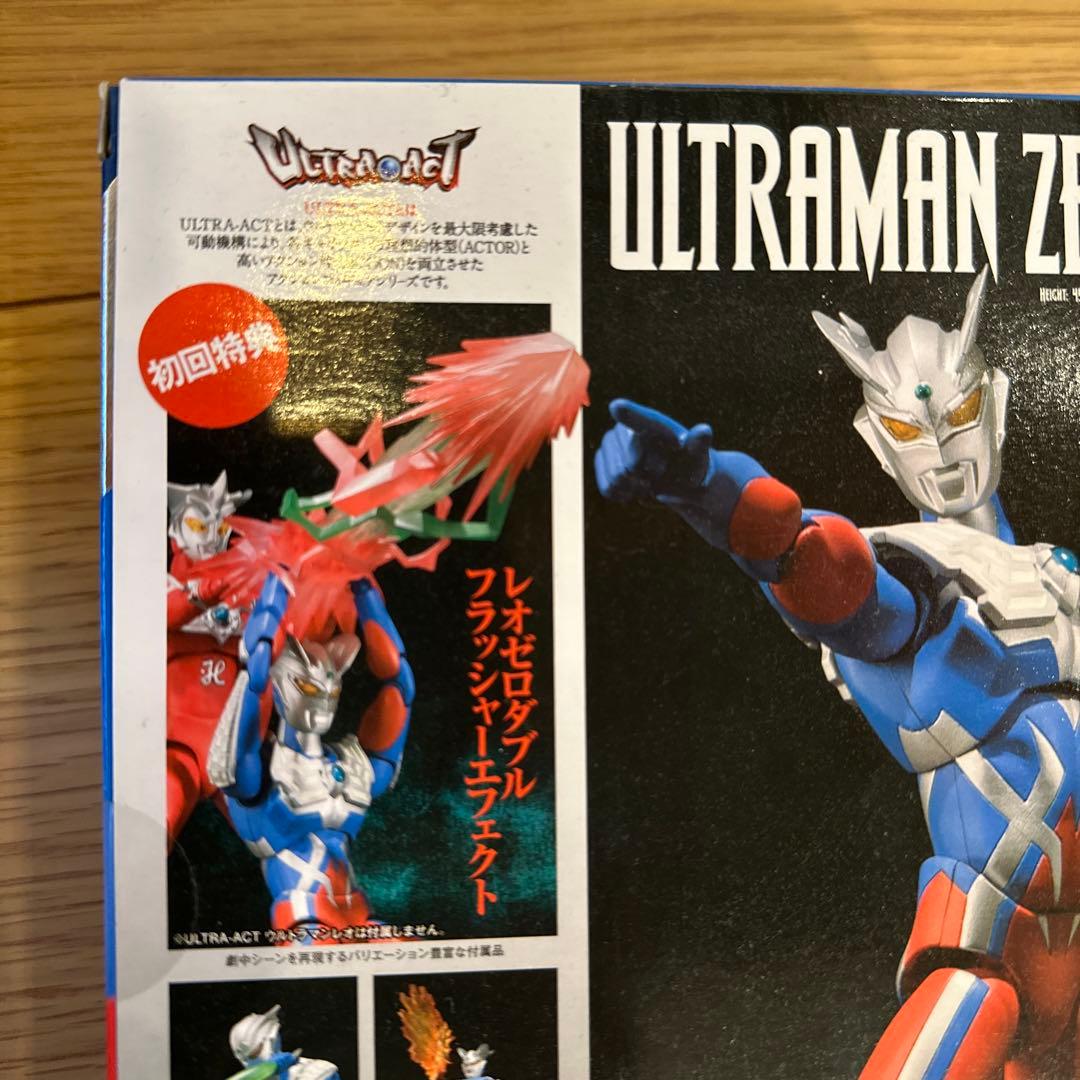 貴重ウルトラアクト　ウルトラマンゼロ　未開封　初回特典
