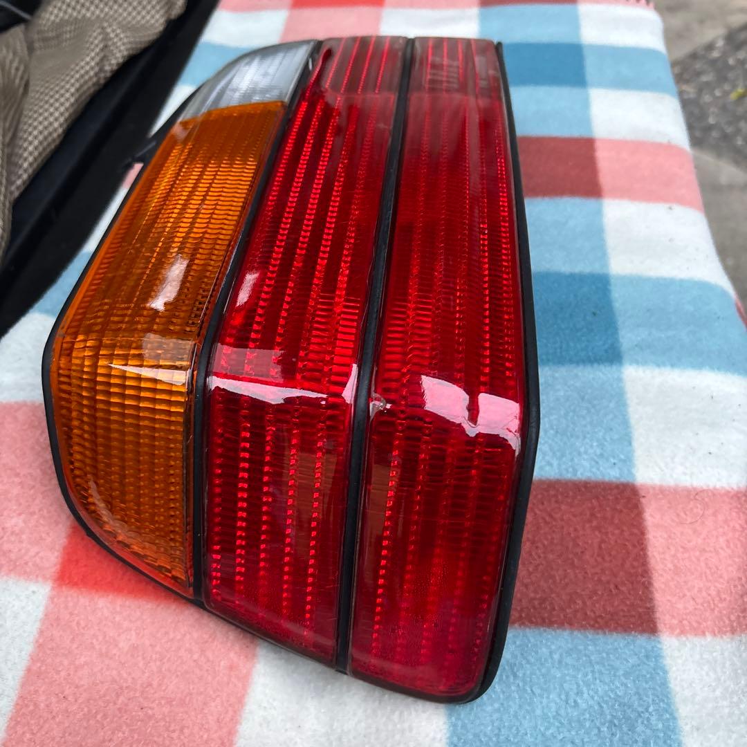 BMW E36 Coupe用純正テールランプ　左右セット