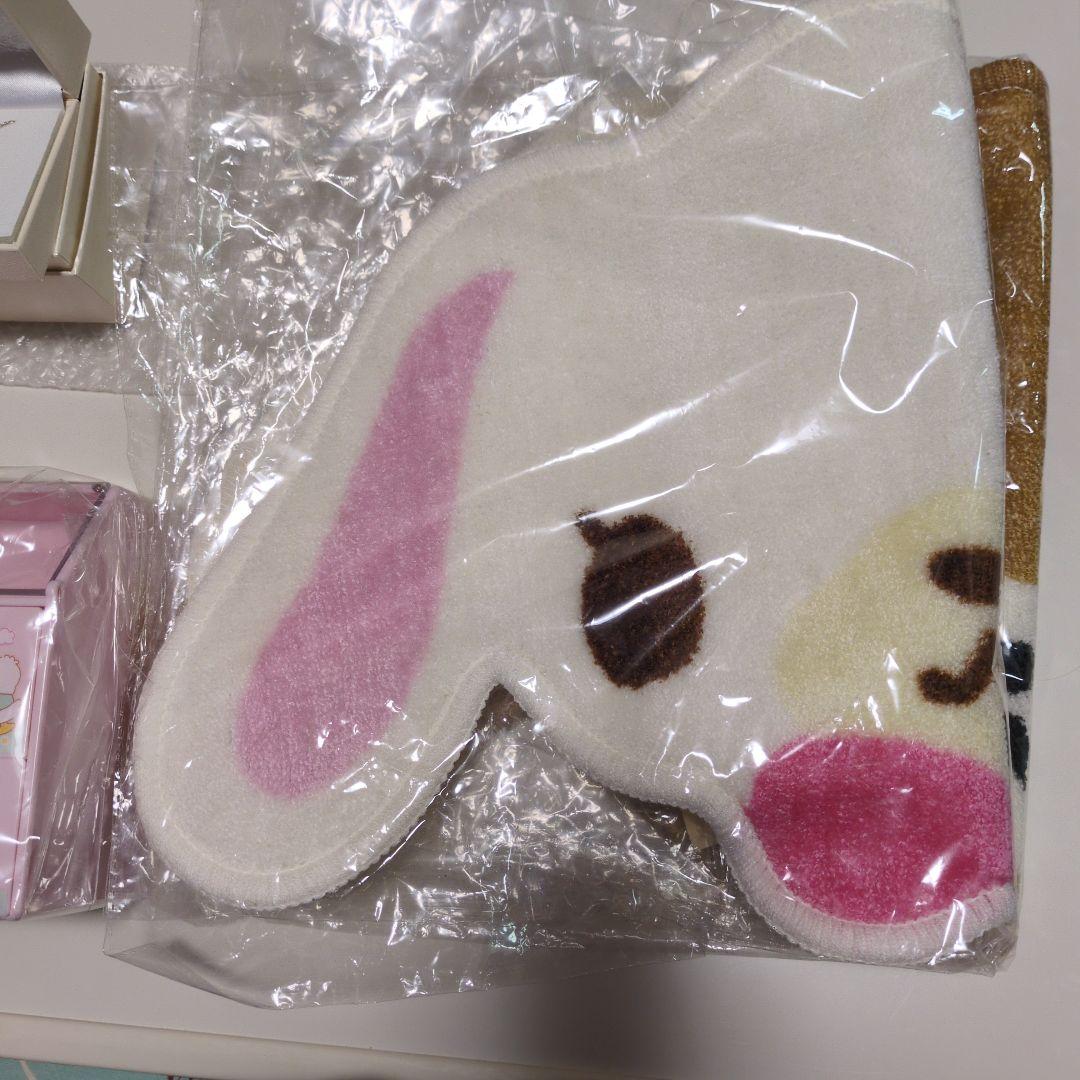 シュガーバニーズ　ネックレス　マット　ぬいぐるみ等