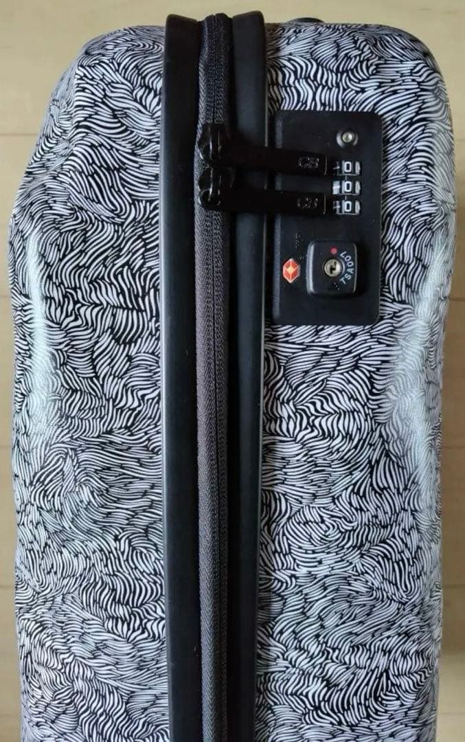 CRASH BAGGAGE クラッシュバゲージ スーツケース Sサイズ 機内持込