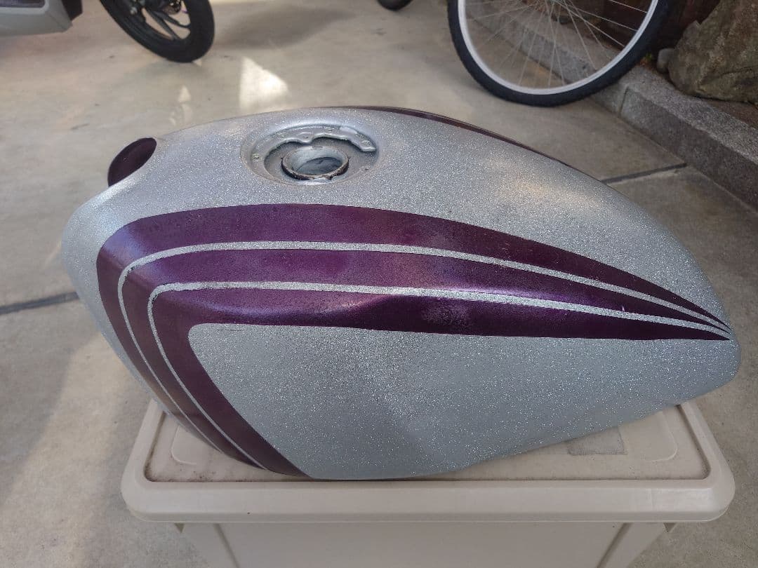 ゼファーΧタンク