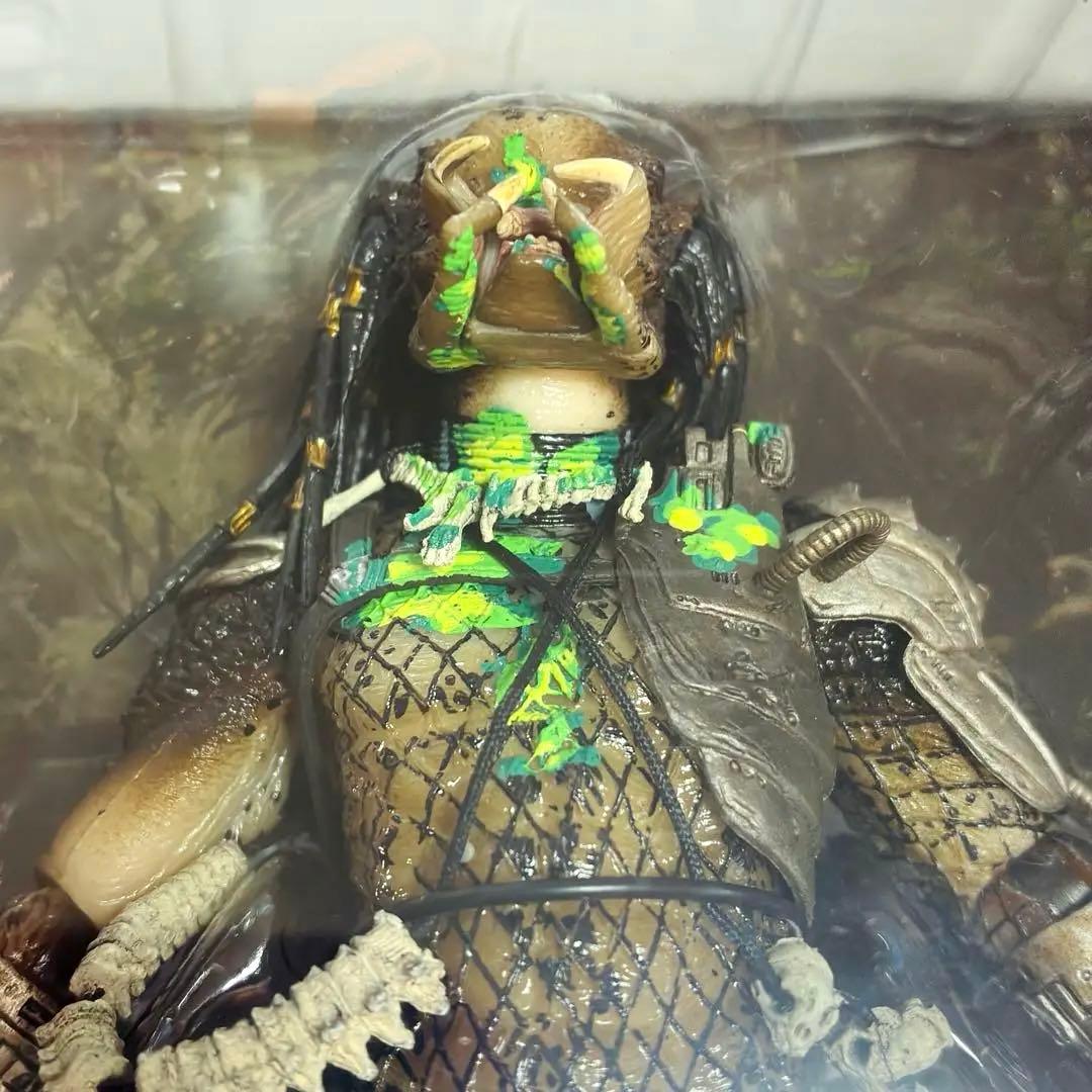 NECA プレデター フィギュア　ジャングルハンター　ダッチ　未開封　豆魚雷