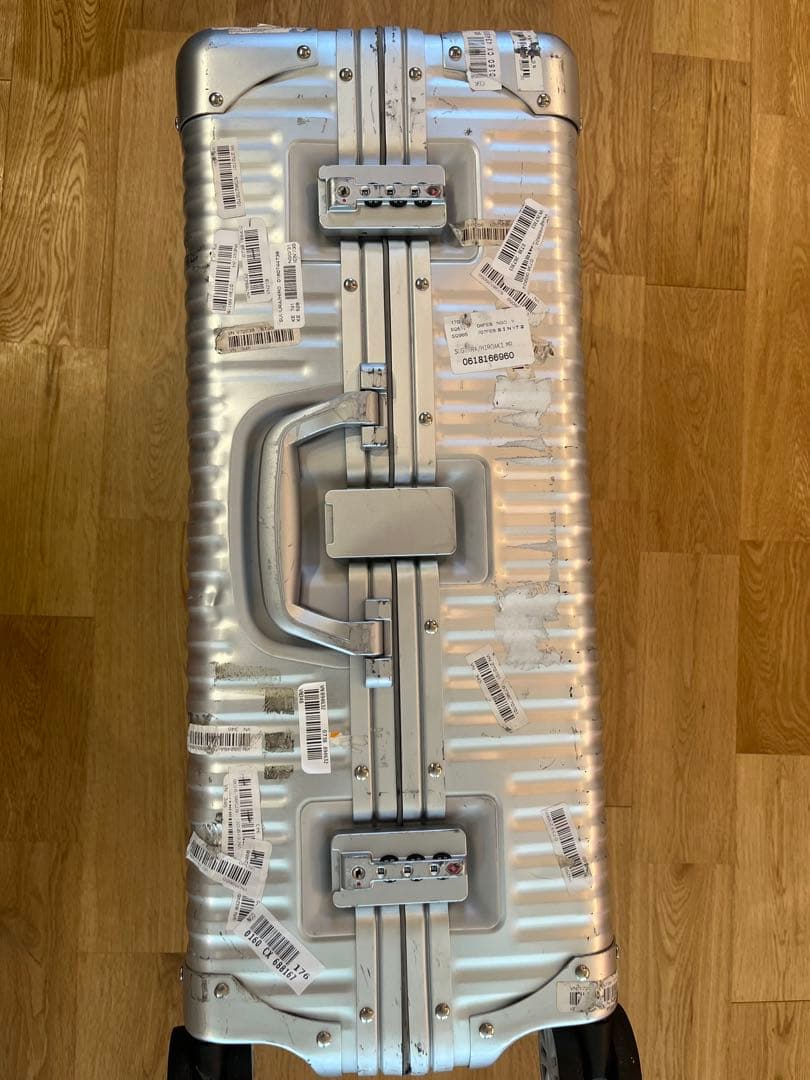 LANZZO ランツォ　アルミ製スーツケース