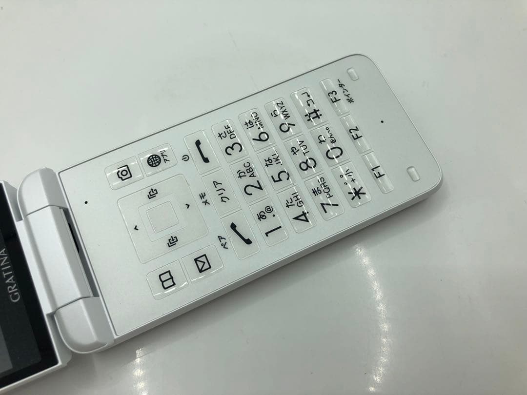 【SIMロック解除済 】au GRATINA KYF42 ホワイト