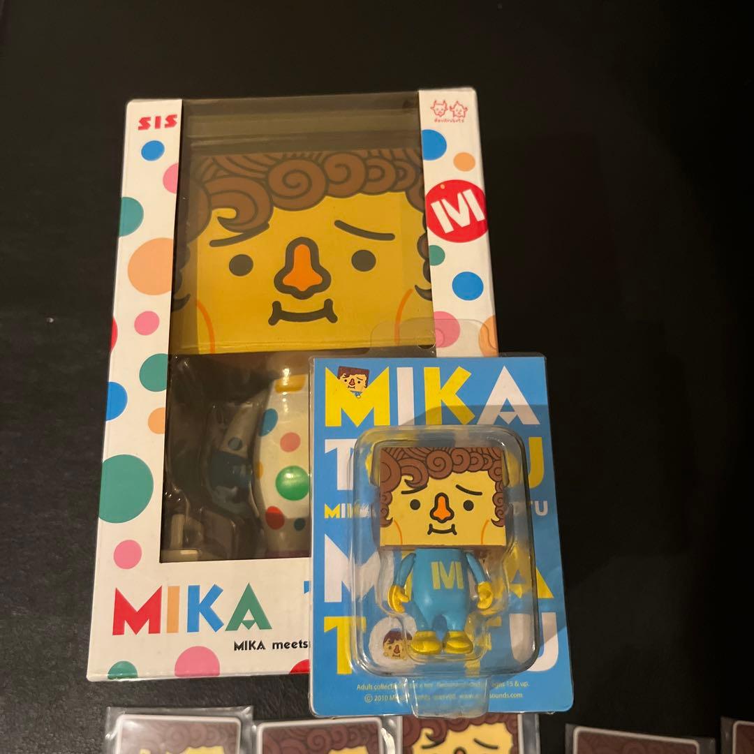 TO-FU OYAKO×MIKA コラボ フィギュア　大　小　ステッカー?セット