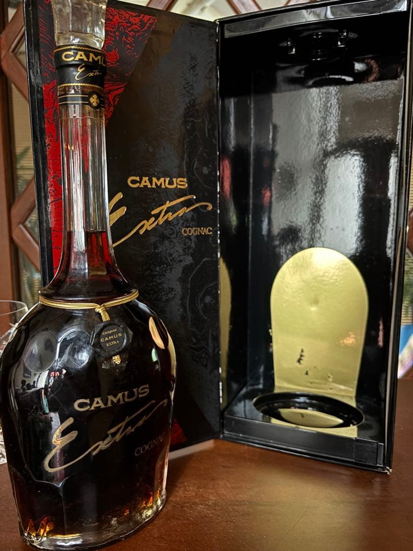 CAMUS Extra コニャック ギフトボックス付き