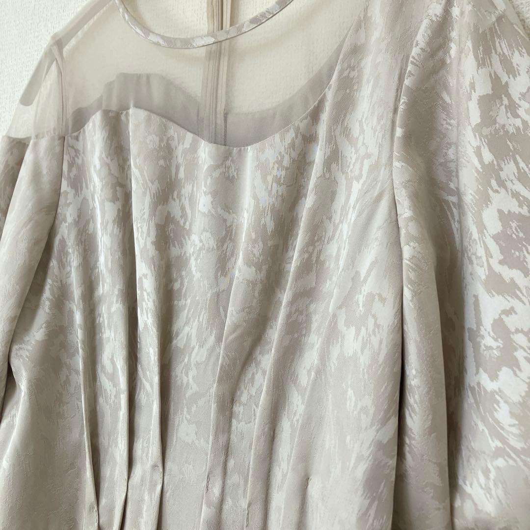 人気　美品　エトル　ミアンダリングウエストタックフレアドレス　ベージュ　M