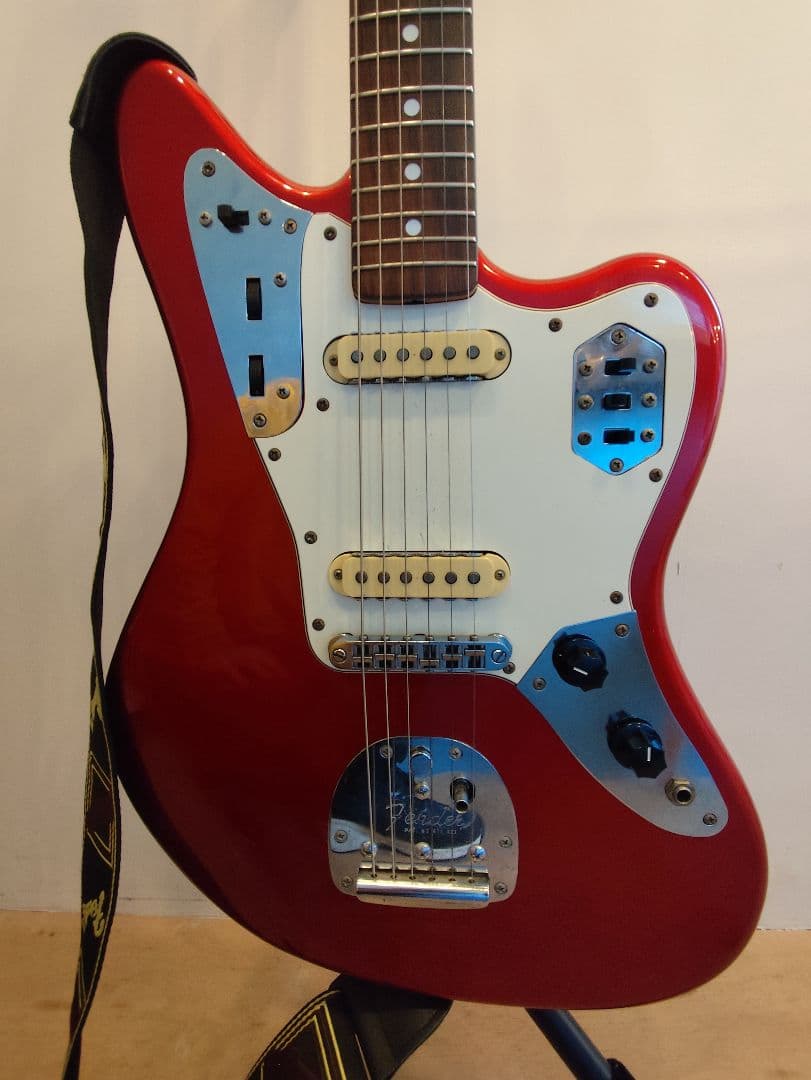 n*L様 Fender　japan　JAGUAR