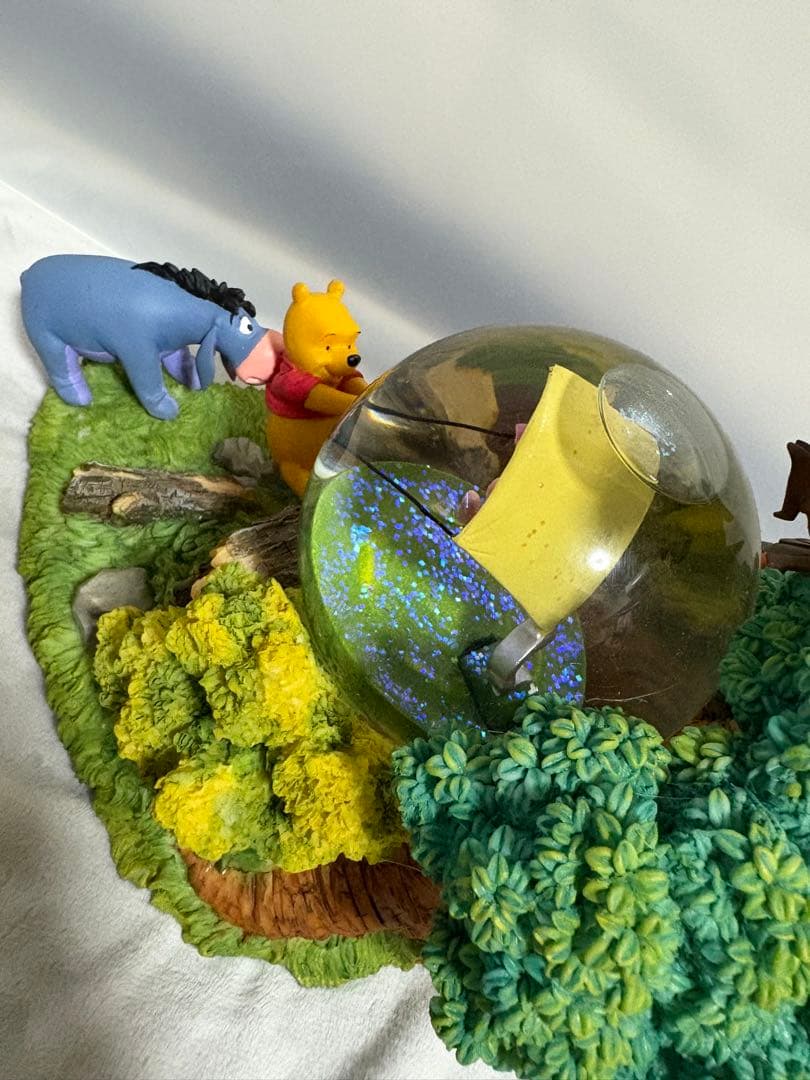 くまのプーさん スノーグローブ オルゴール プーさんのハニーハント ディズニー
