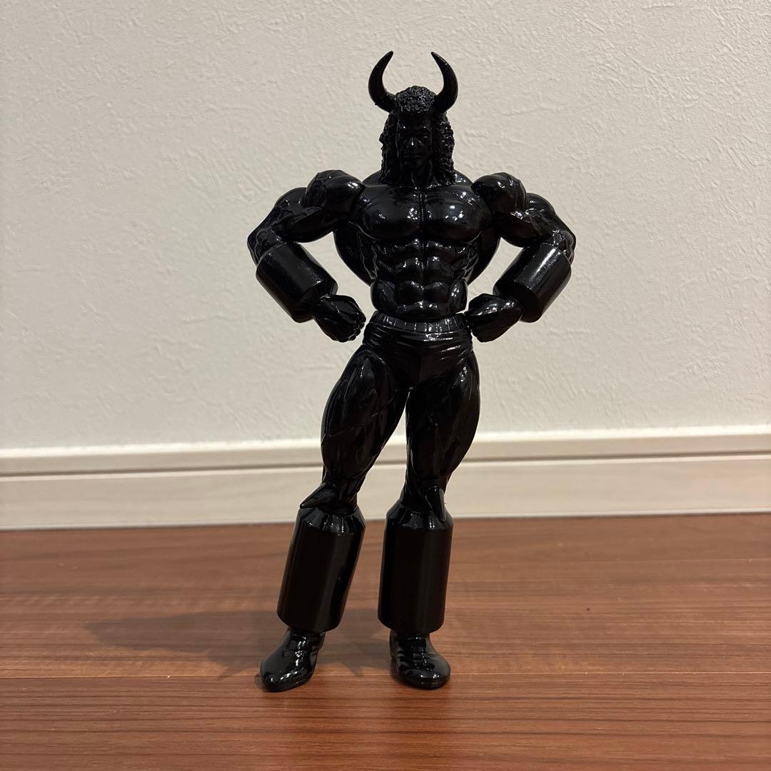 キン肉マンバッファローマンブラックフィギュア 限定500体の抽選品