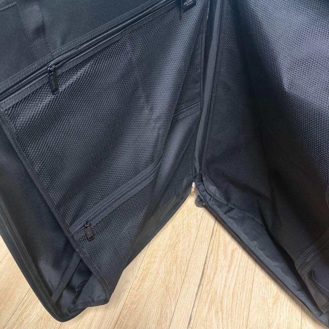 激安送料込‼️シフレ　エスケープ　大容量115L ソフトスーツケース　ちきりんさん