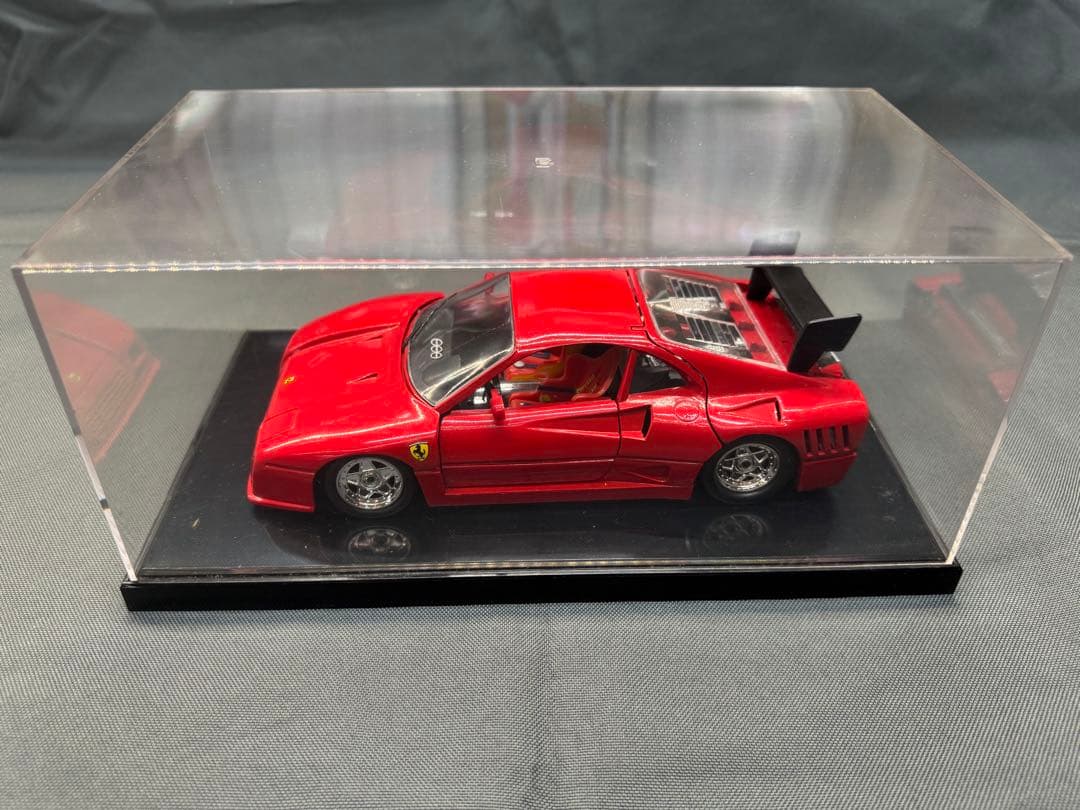 ジョエフ フェラーリ 1/18スケールミニカー