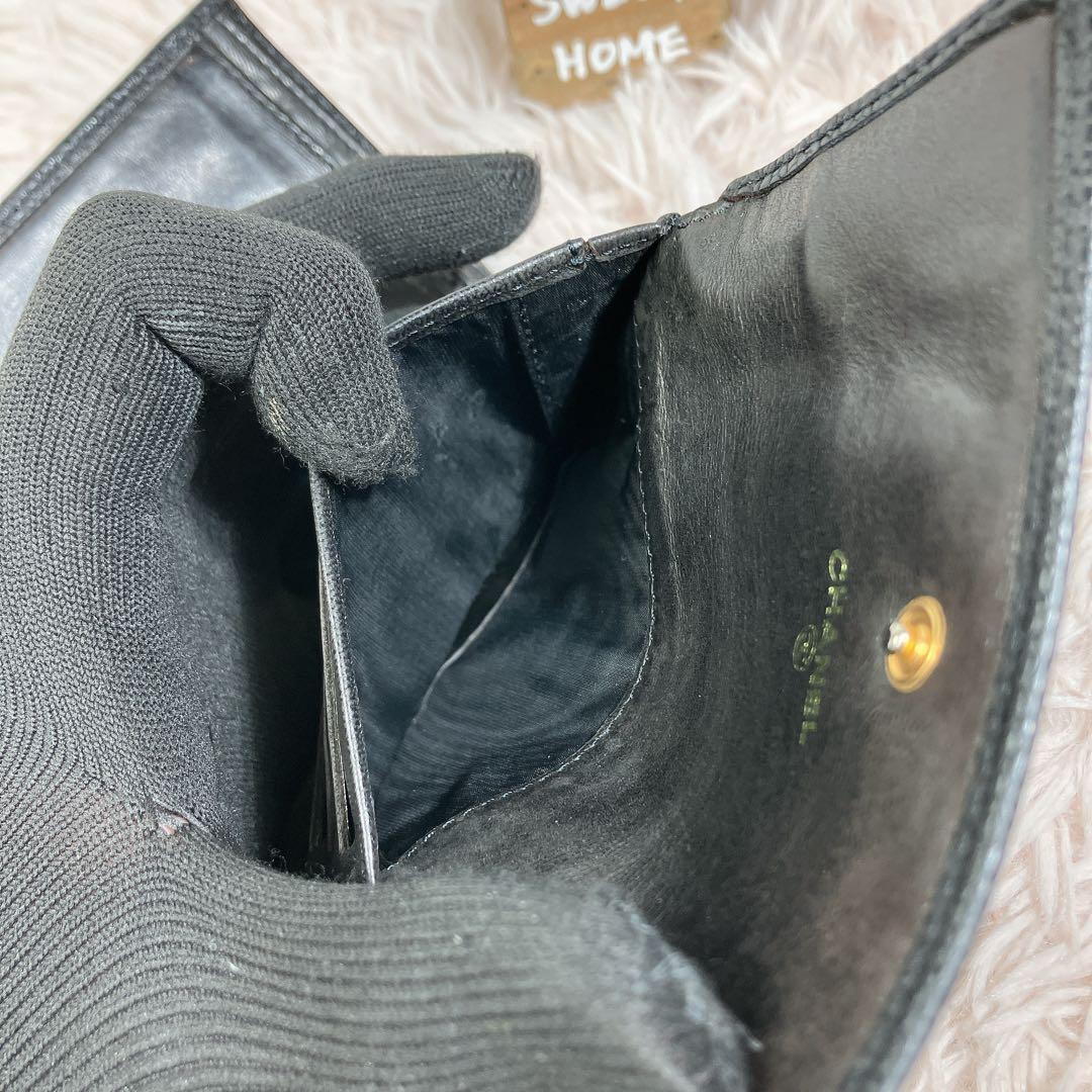 ！美品！ CHANEL キャビアスキン ココ マトラッセ 3つ折り 財布