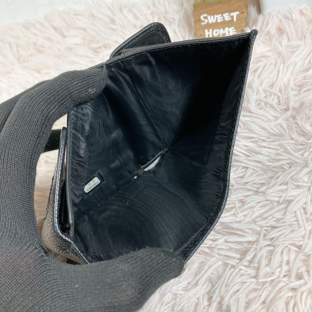 ！美品！ CHANEL キャビアスキン ココ マトラッセ 3つ折り 財布