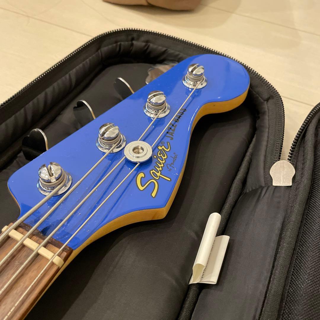 fender ベース SCANDAL TOMOMI