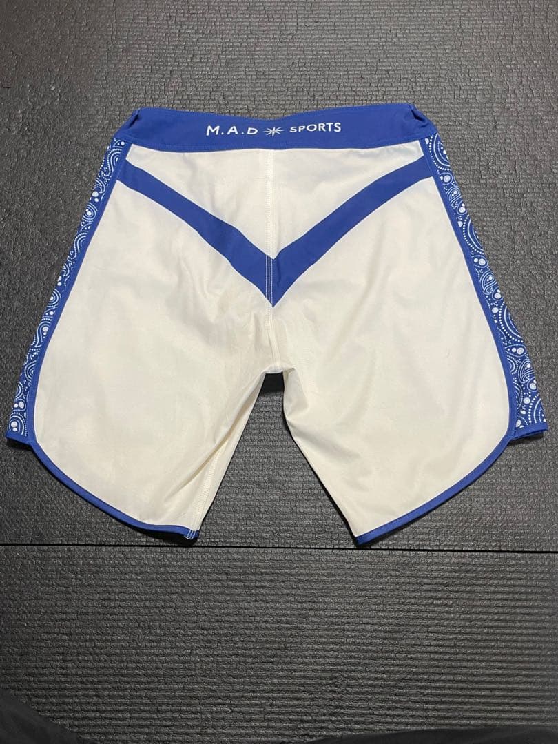 26インチ M.A.D SPORTS フィジーク サーフパンツ 競技用