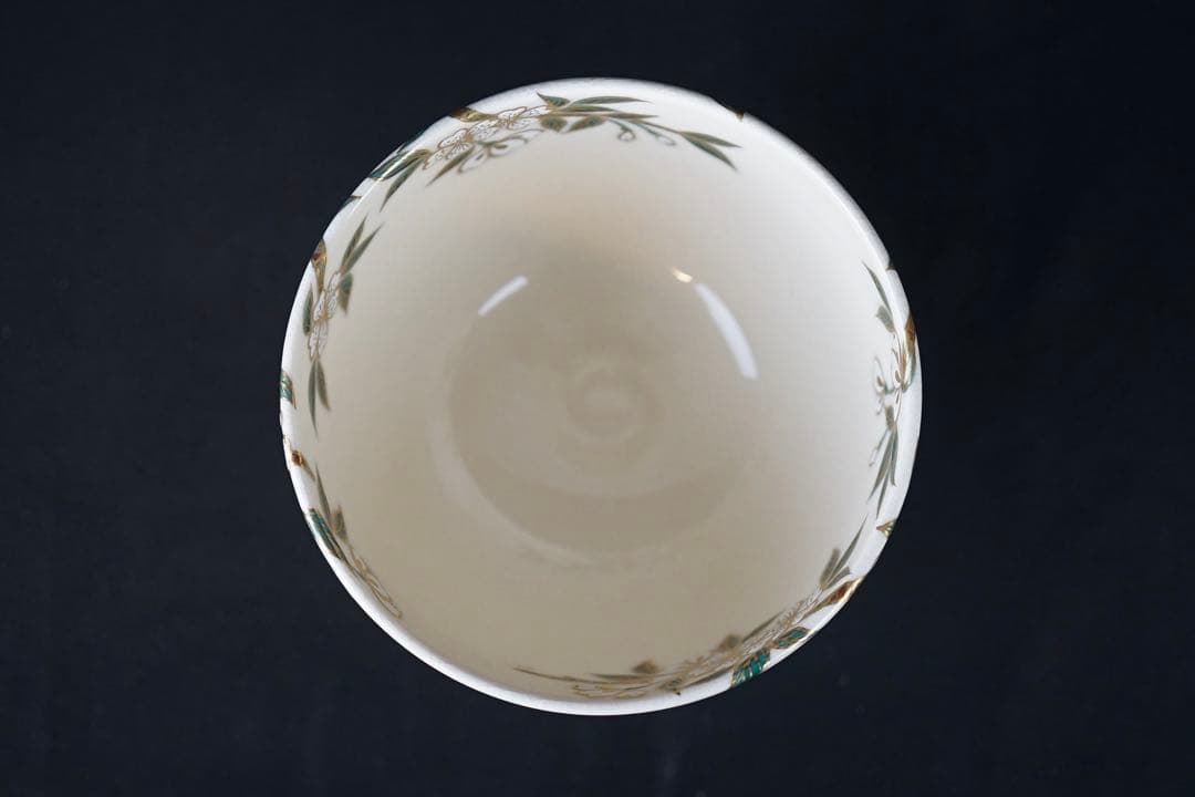 杉田祥平 清閑寺窯 色絵桜花ノ画 茶碗 共箱 共布 栞 茶道具