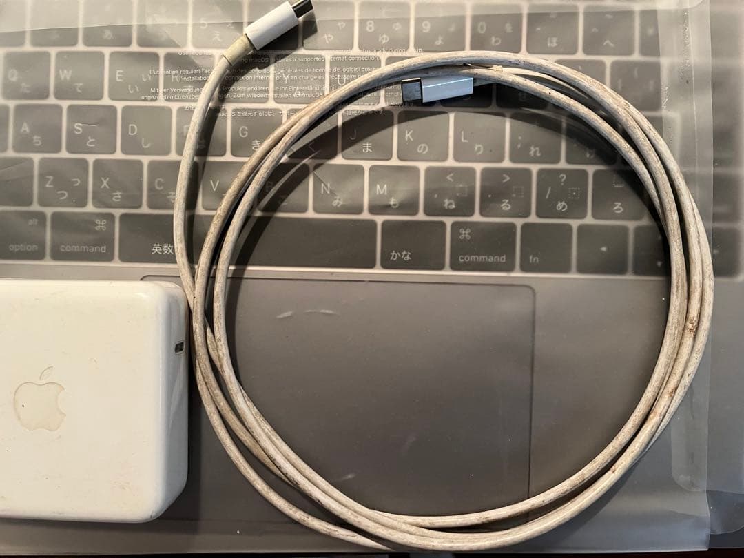 MacBook Pro スペースグレー