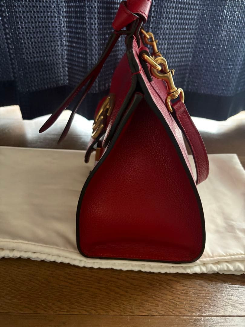 GUCCI グッチ　GGマーモント　バッグ　ハンドバッグ　421890 極美品