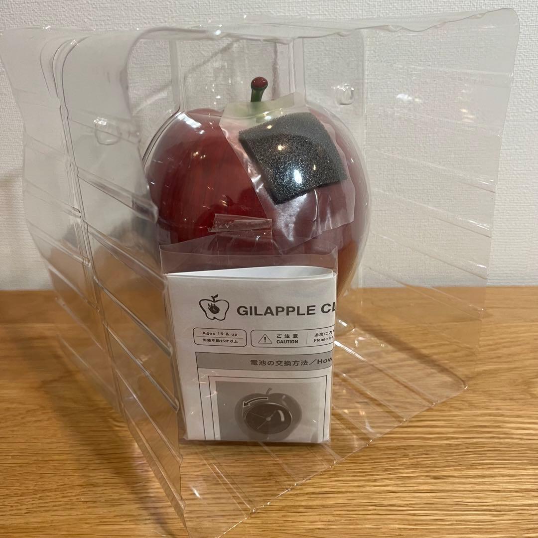 MEDICOMTOY Gilapple Clock 置き時計