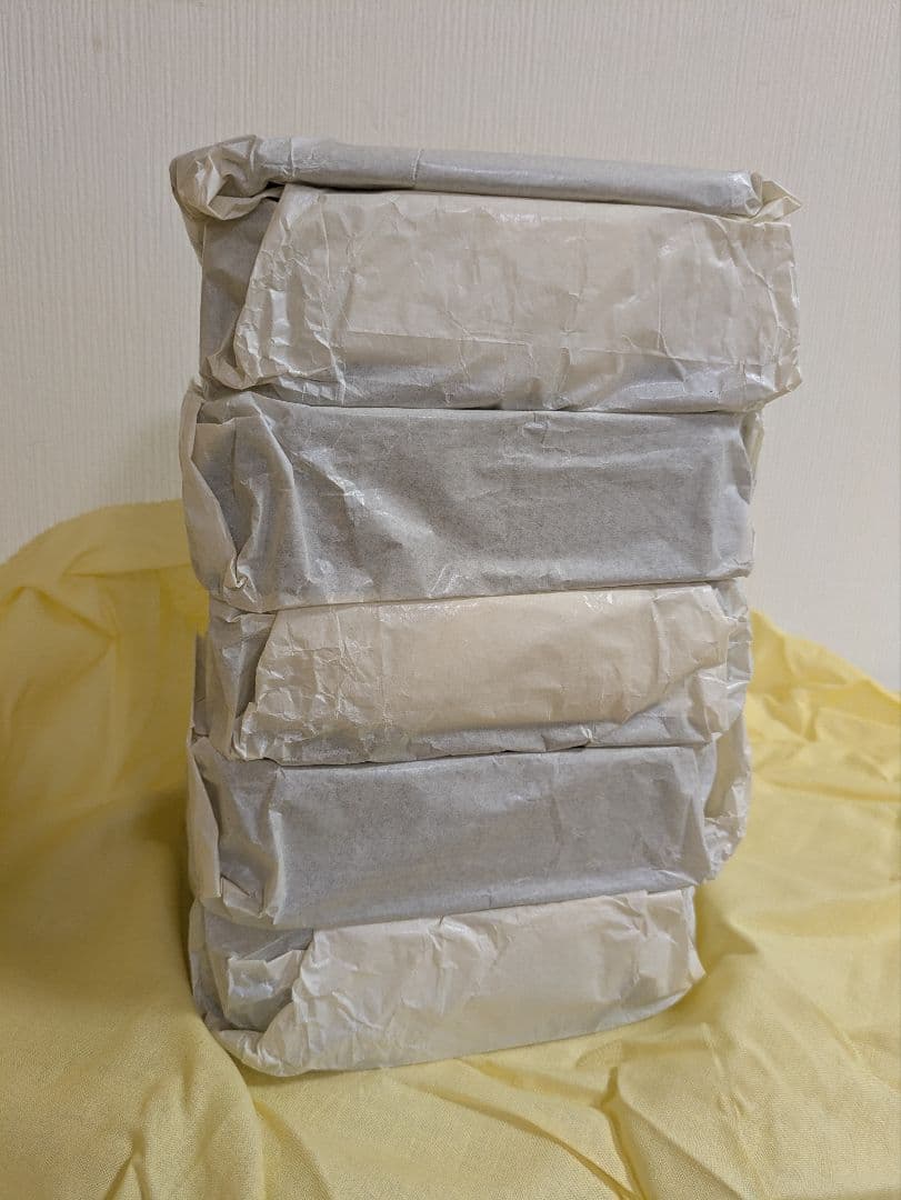 懐石道具 木製黒真塗 5段縁高重 茶懐石 利休好写 お正月 桐箱