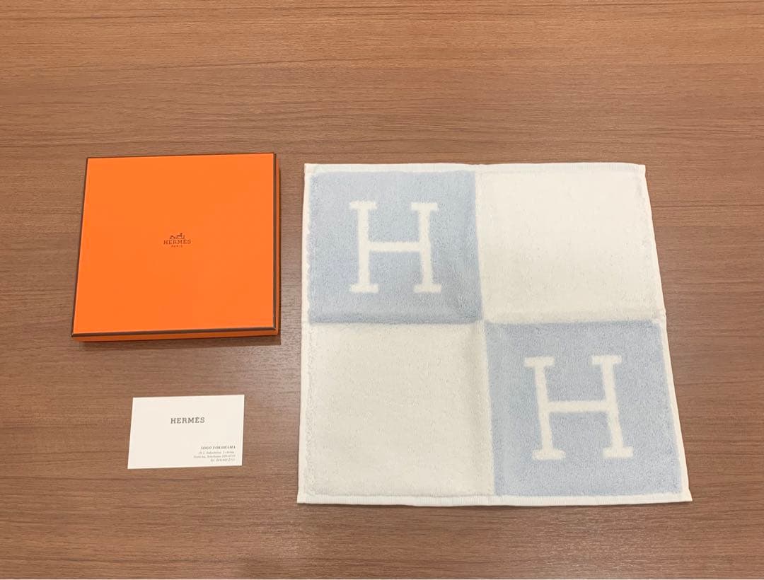 ★ 新品未使用タグ付き HERMES エルメス アヴァロン ハンドタオル