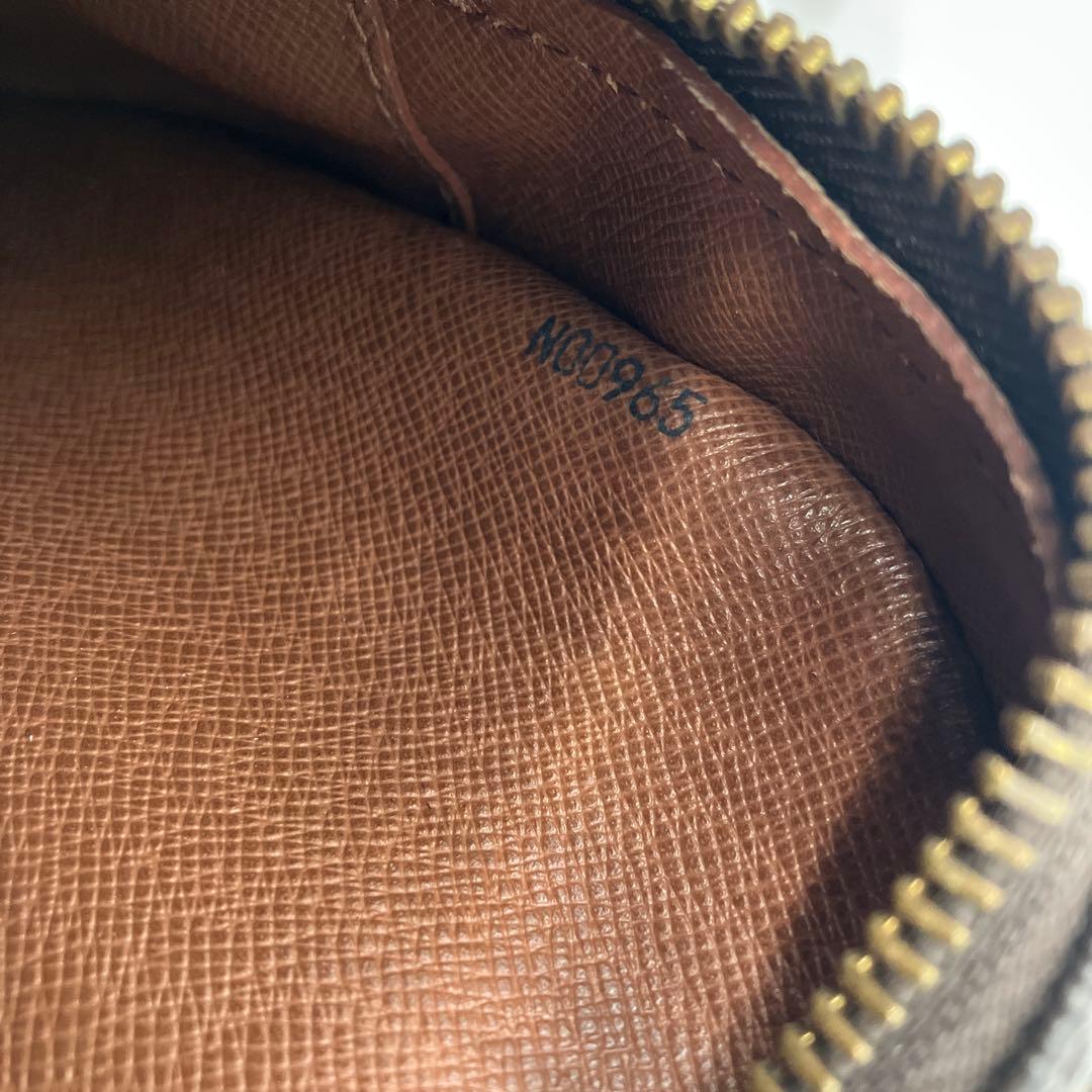 ルイヴィトン ブロワ モノグラムサンリス ショルダーバッグ