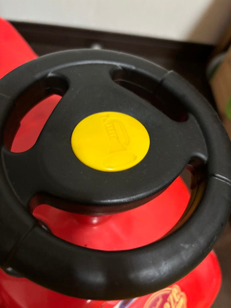 電動カーズ　乗れるライトニング　マックイーン　Cars