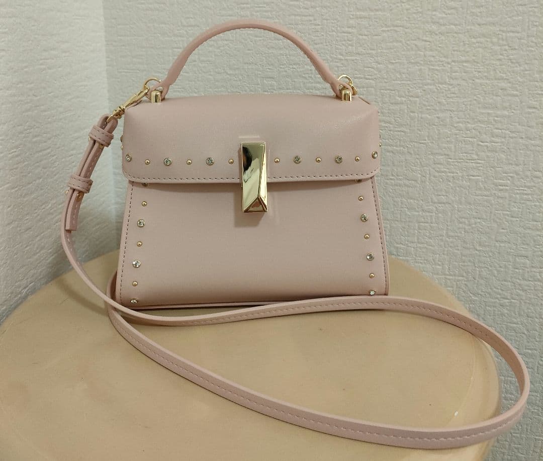 セルフォード　リュタンビジュスタッズポシェット　LPNK