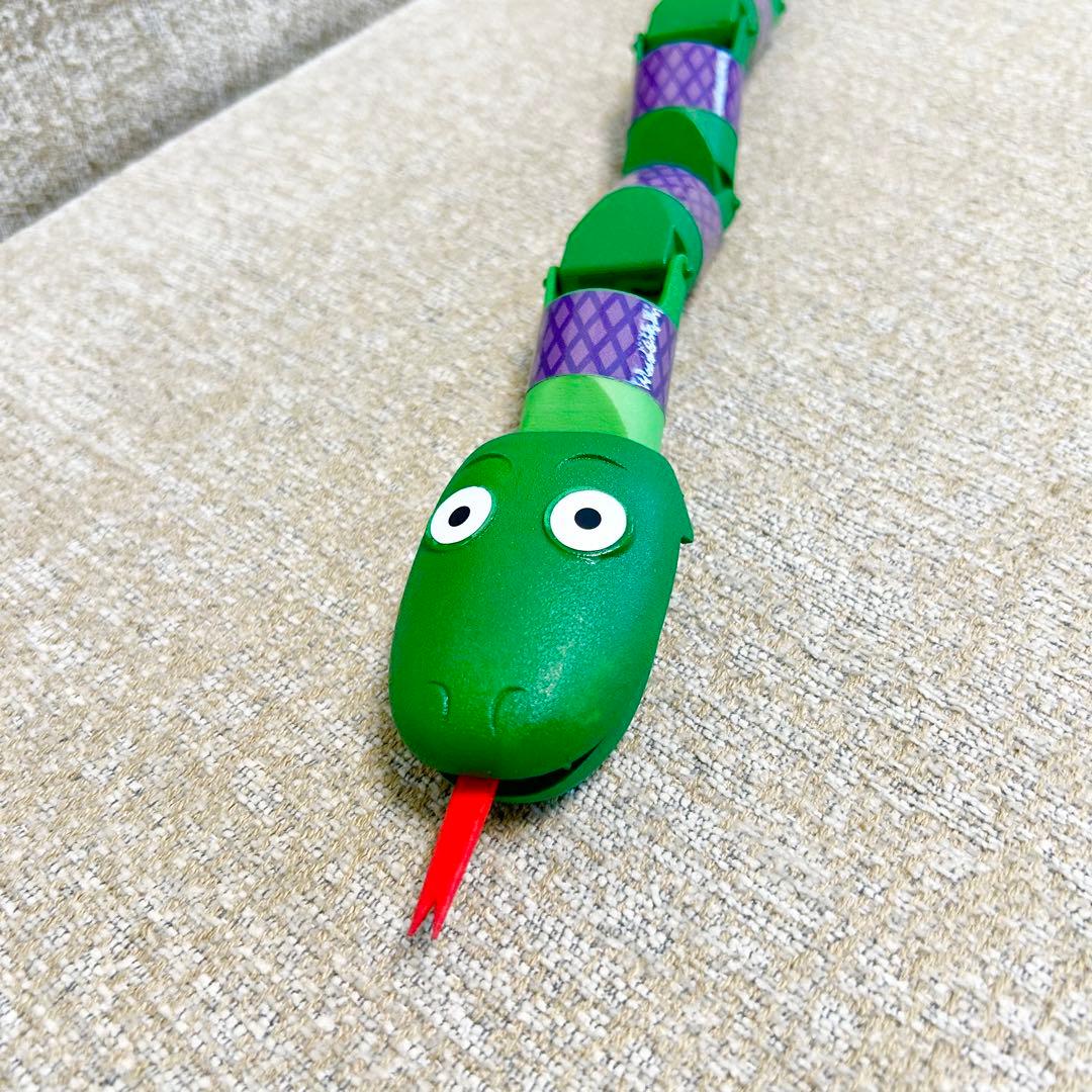 トイストーリー スネーク 絶版 実物大