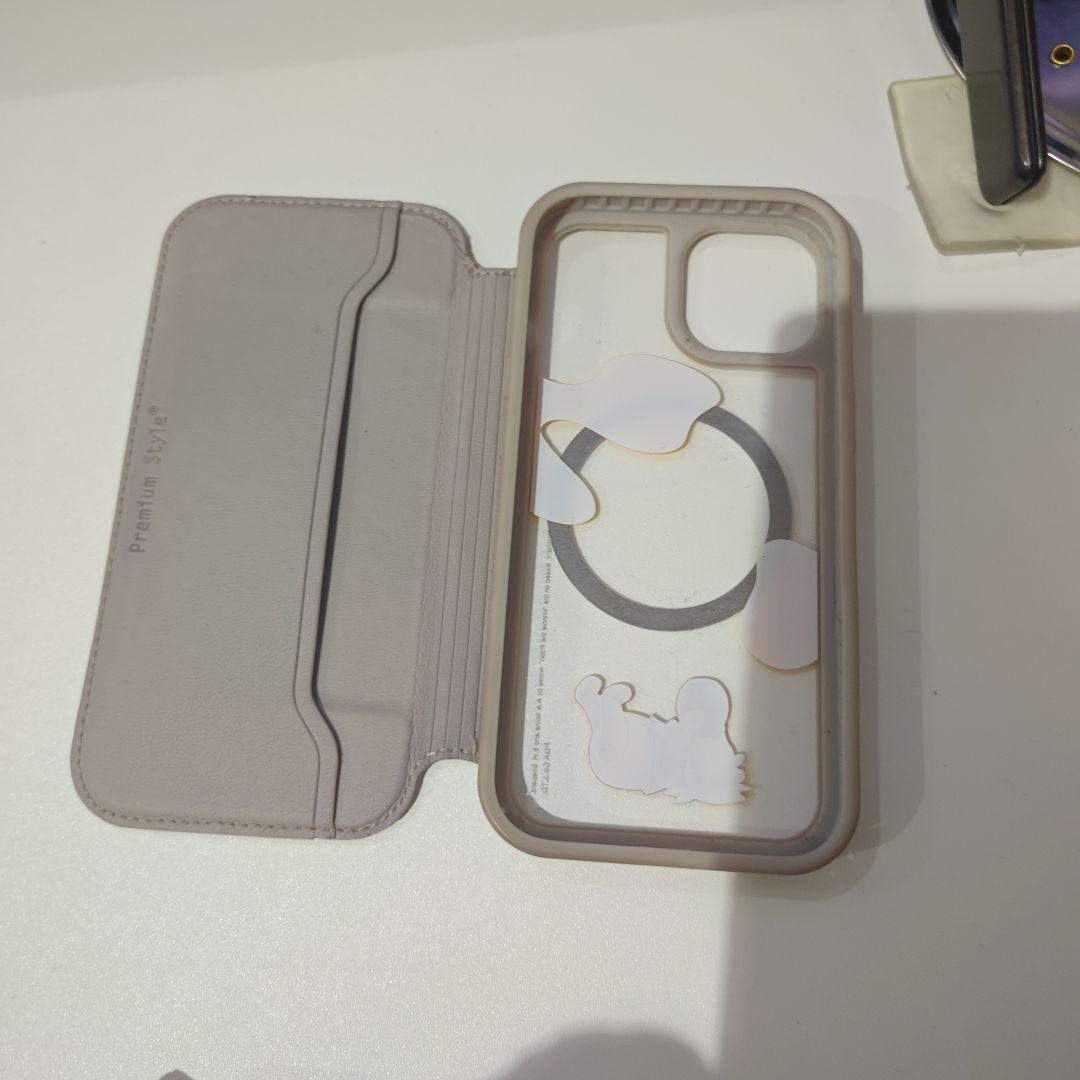 iPhone 15　本体　バッテリー91%　ケース　フィルム付き