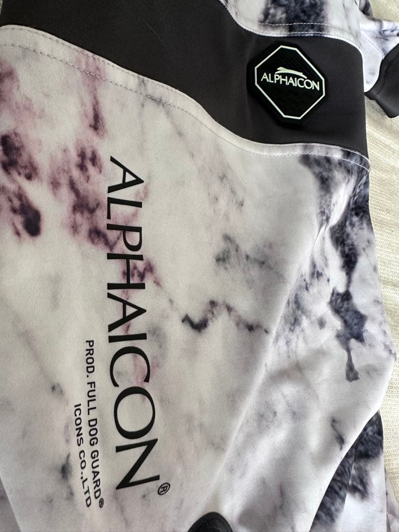 【未使用】ALPHAICON フルドックガード Lサイズ マーブル