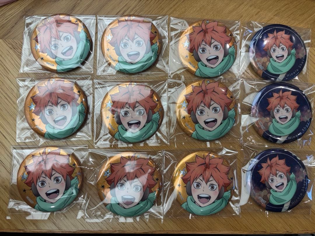 ハイキュー　日向翔陽　缶バッジ　コスモワールド