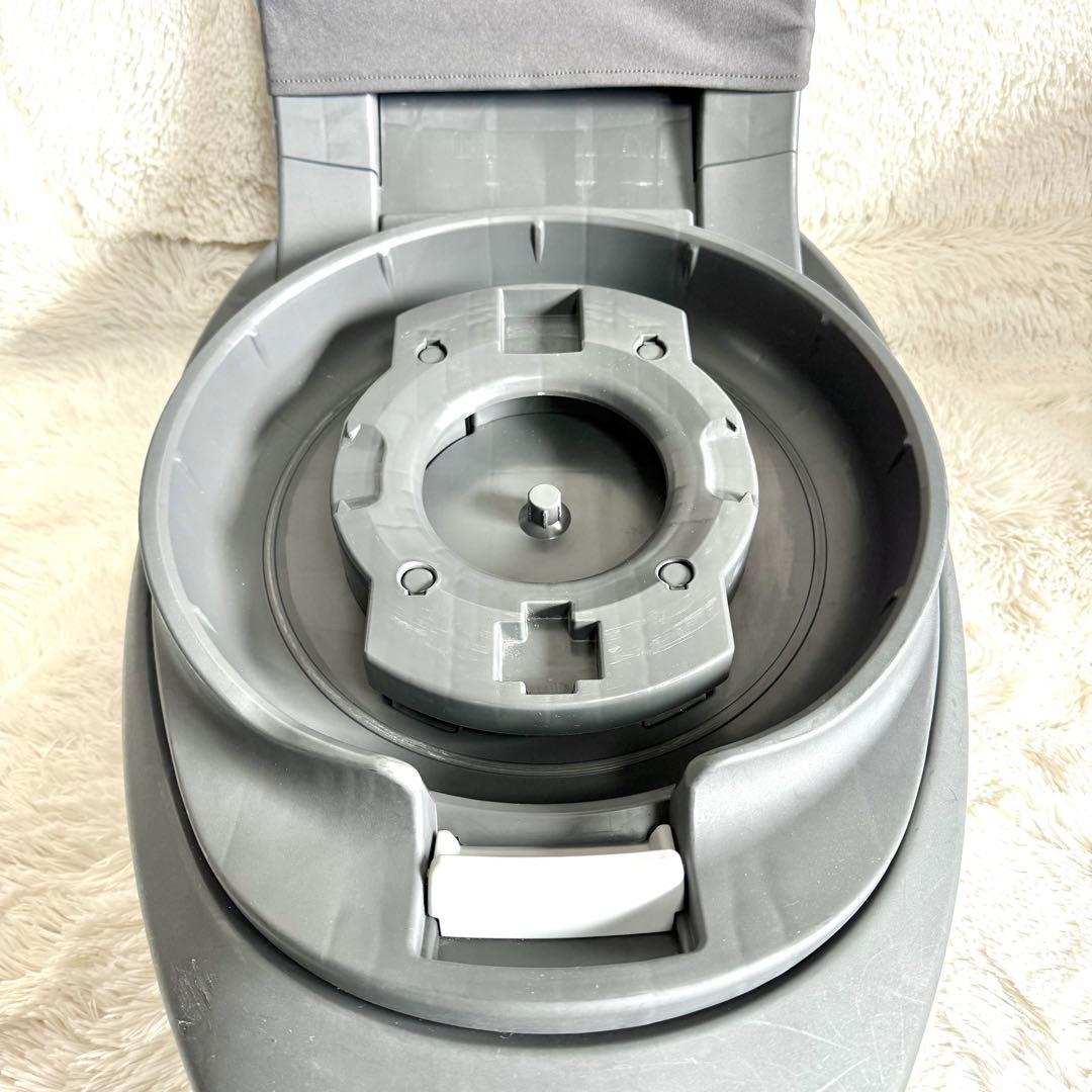 The S 乗せ替え用 チャイルドシート のせかえベース