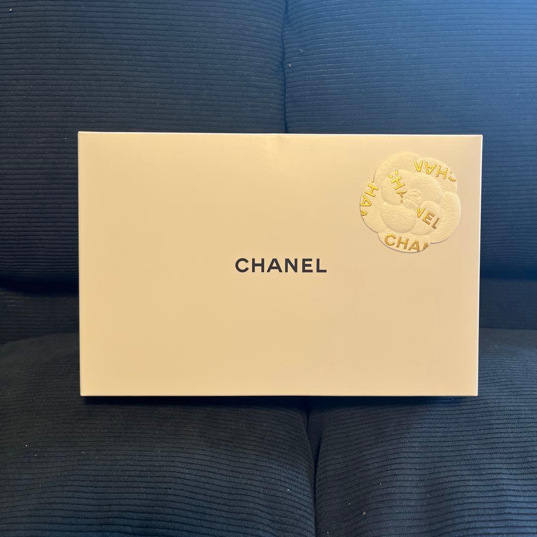 新品・未使用 【CHANEL】2024 ホリデー　リップバーム＆ハンドクリーム