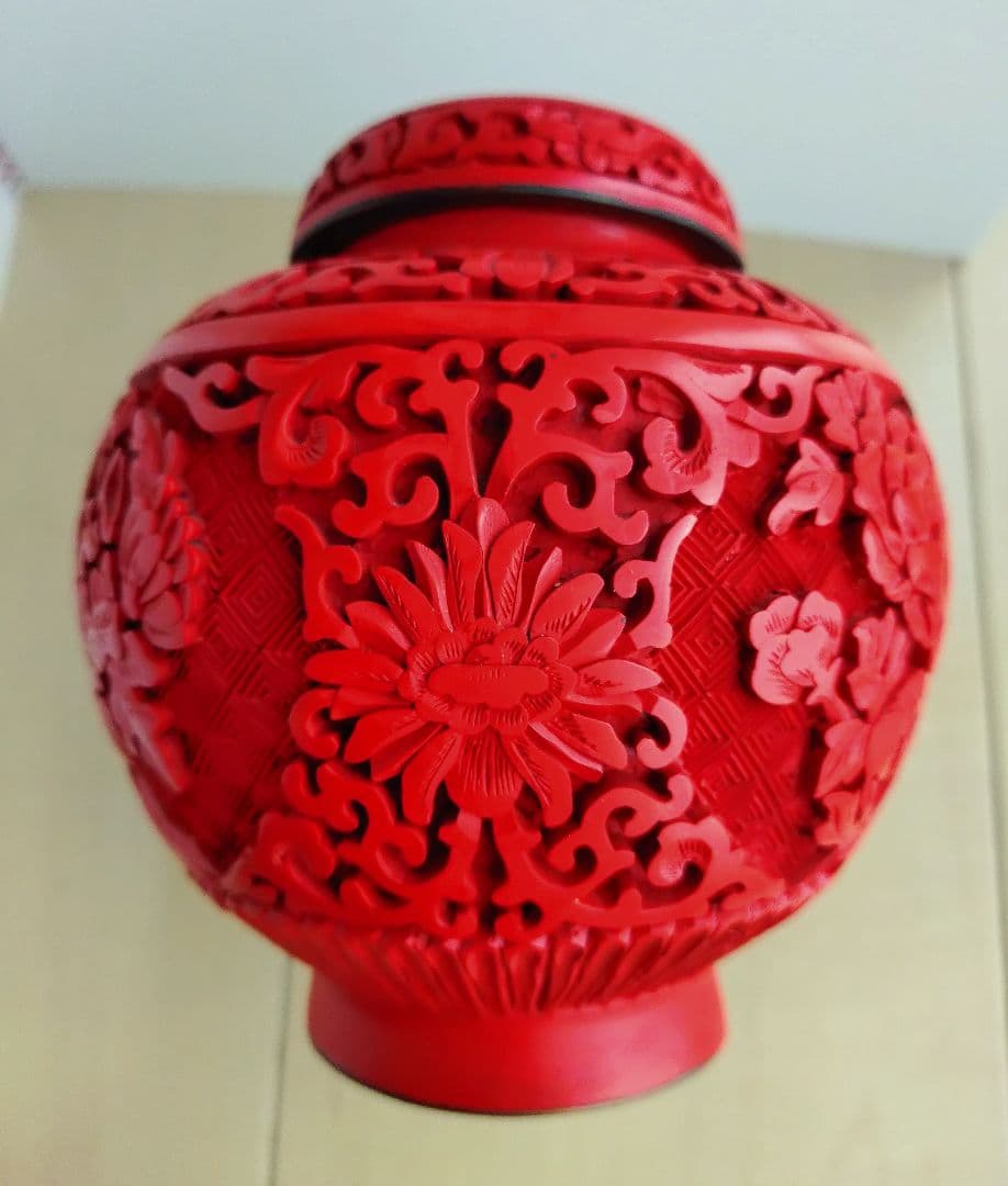 中国堆朱 壺 骨董品