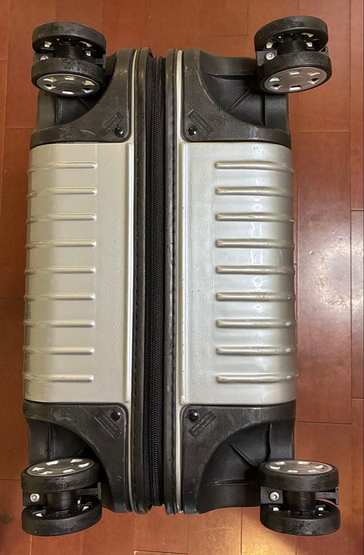 値下げ【訳あり】RIMOWA SALSA 4輪 シルバー 約63L