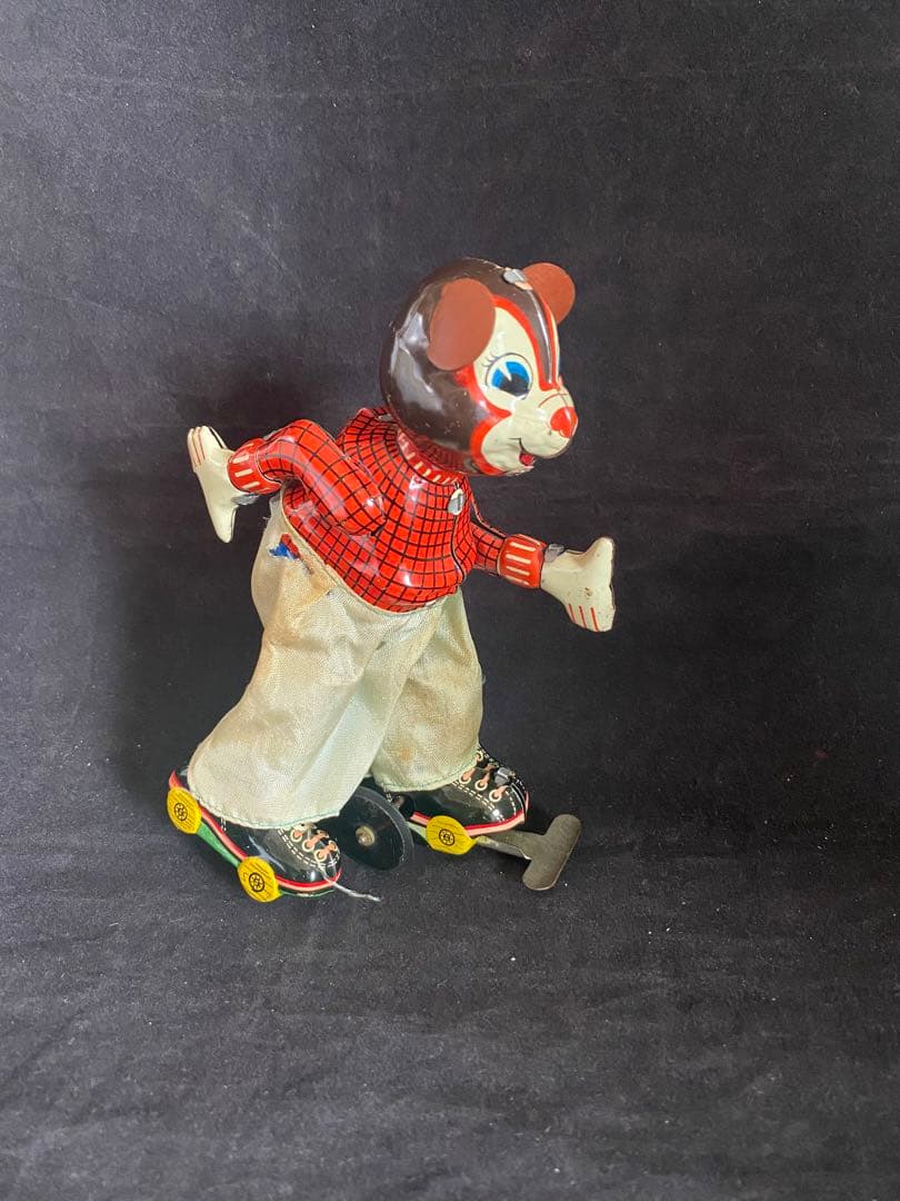 ⭐️お得品‼️ TPS(トープレ)製　クマのスケーター.