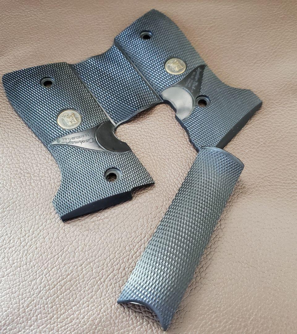 パックマイヤー 　ベレッタ92FS 用 グリップ　クライムハンター後期型美品