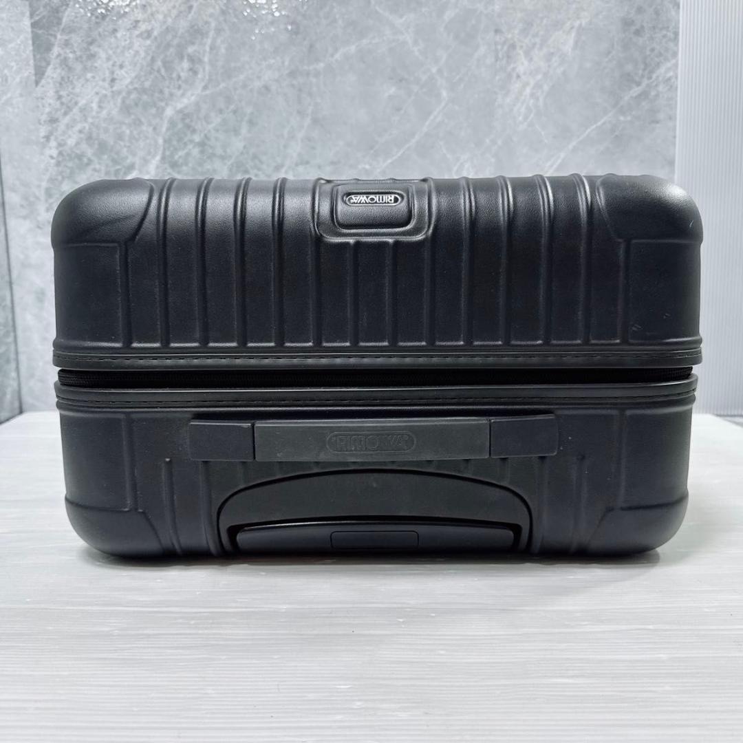 RIMOWA　SALSA　810.56.32.4　47リットル　4輪　2〜3泊向