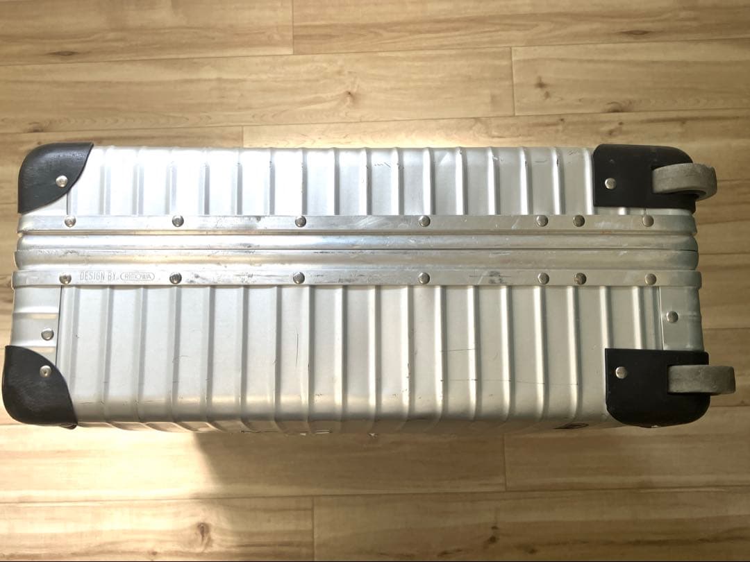 M*8様 RIMOWA アルミニウム製キャリーケース 2輪 約50リッター ビン